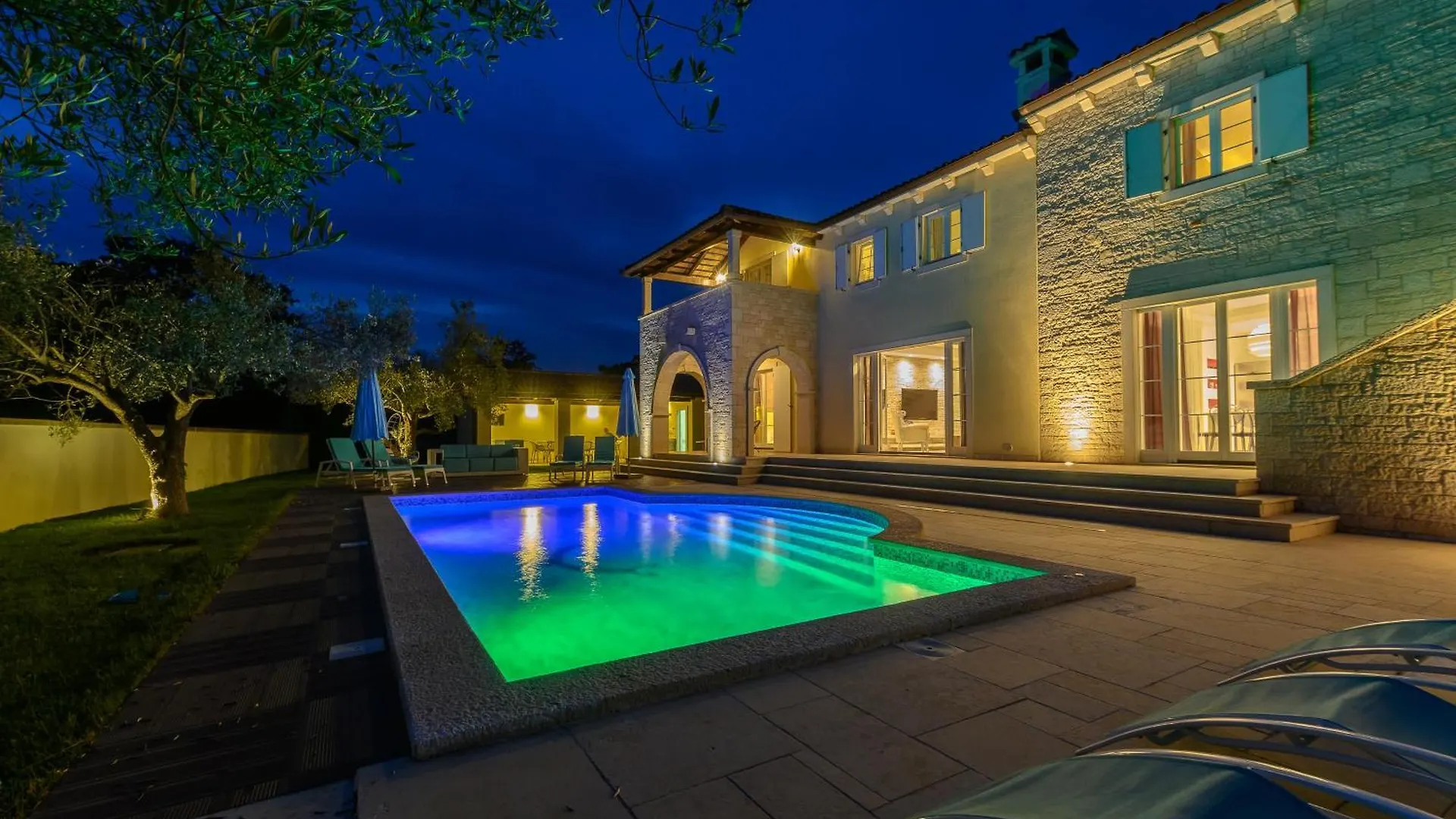 Villa Ortensia Mit Beheiztem Pool By Istrialux Svetvincenat