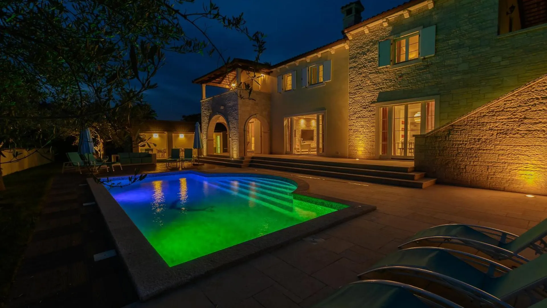 Villa Ortensia Mit Beheiztem Pool By Istrialux Svetvincenat